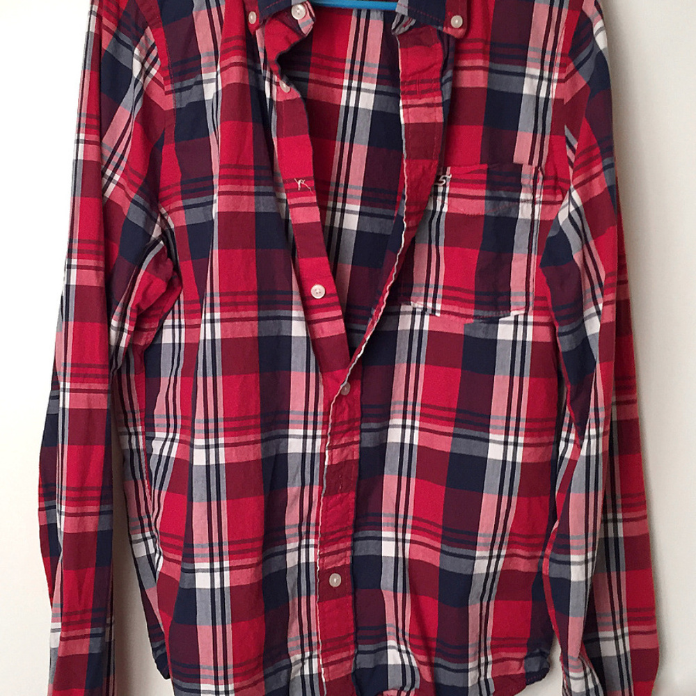 Two ! Hollister long sleeve casual shirts, guys XL